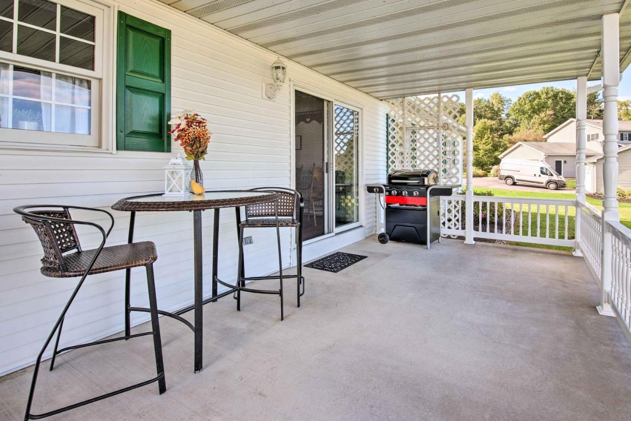 Charming With Hot Tub And Games! *