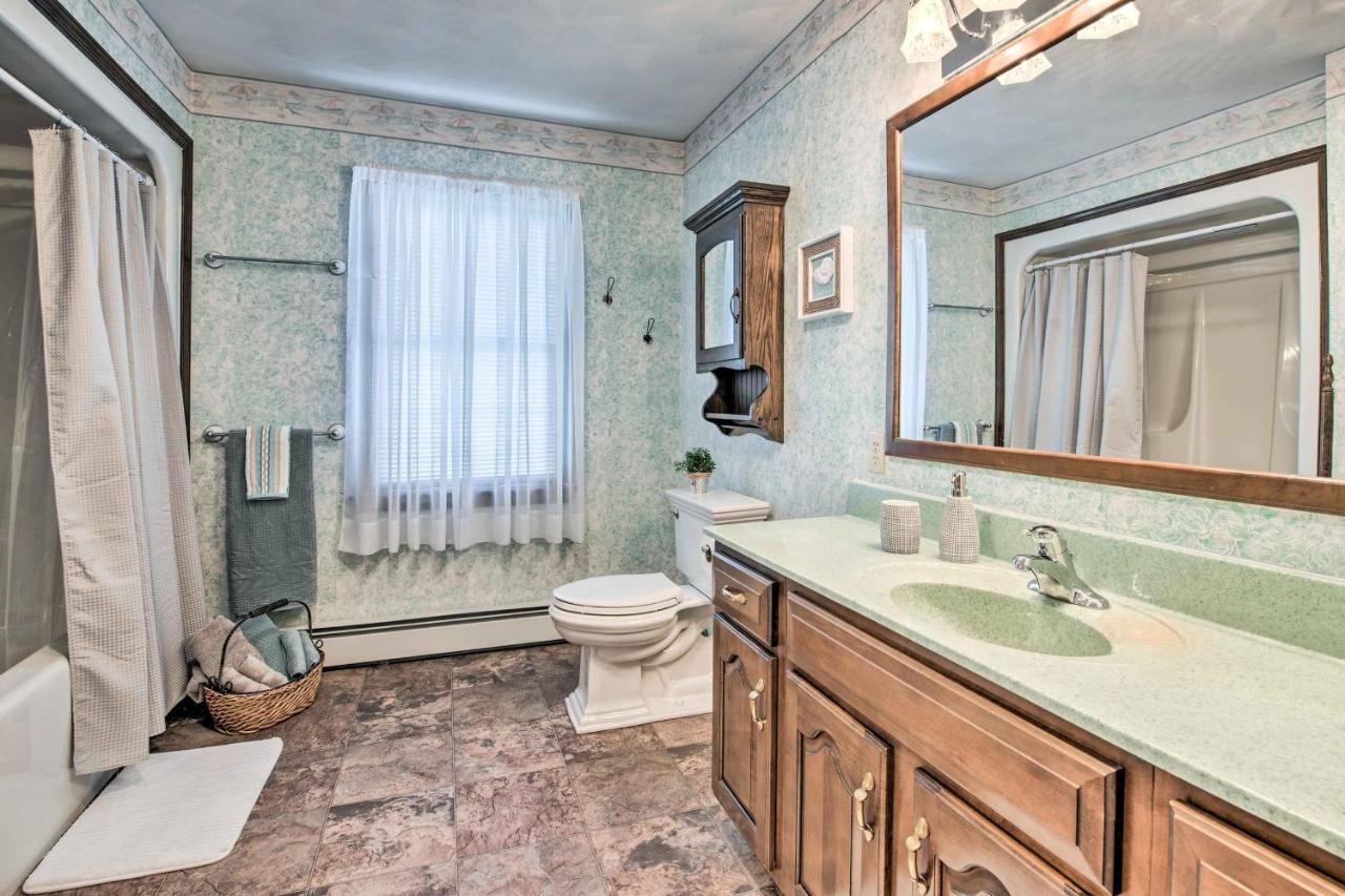 Charming With Hot Tub And Games! Lewisburg